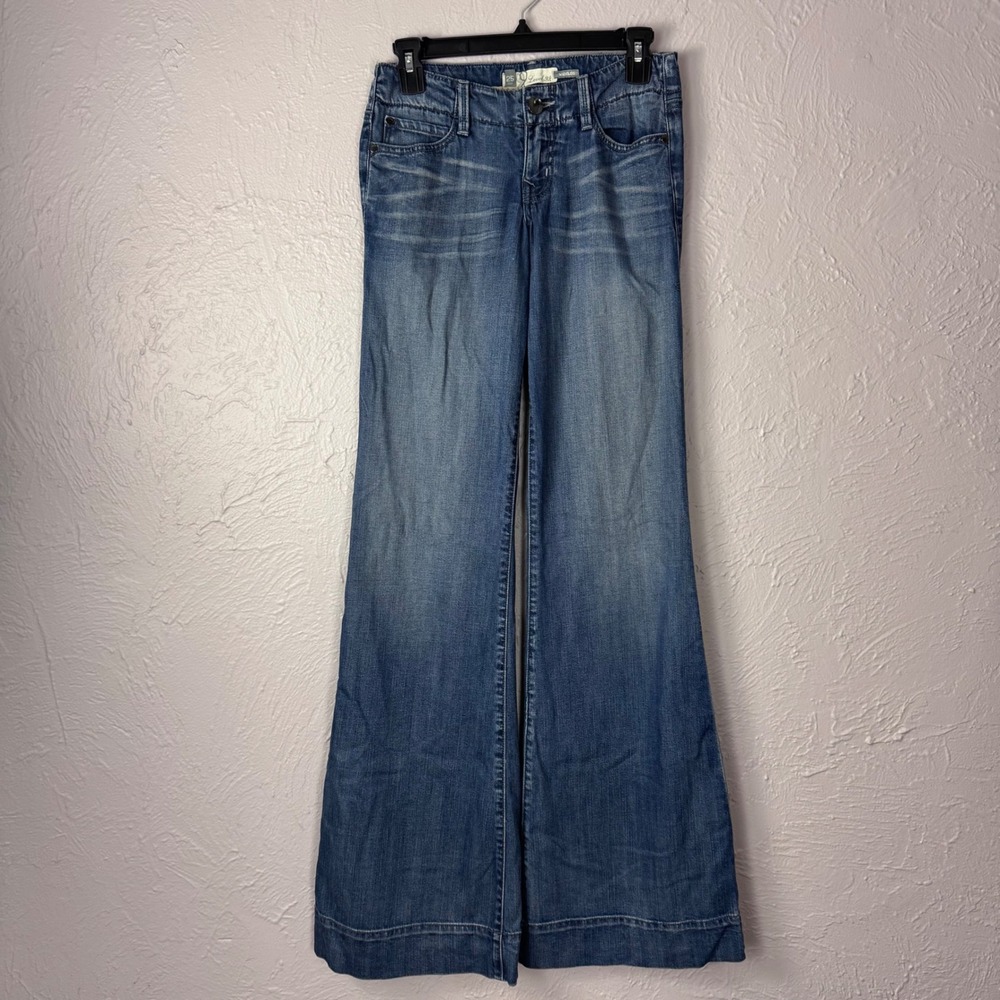 Level 99 wide leg med/dark wash jeans 25" waist 35" inseam skater grunge